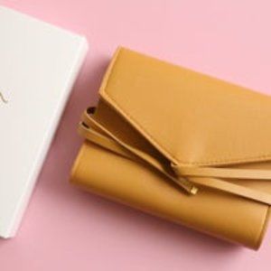 GLASS LADDER & CO. Tech Organizer Roll